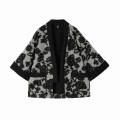 Czarne wełniane kimono w kwiaty