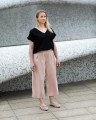 Różowe spodnie kuloty z lnem
